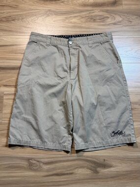 No Fear shorts size 34 Chino shorts